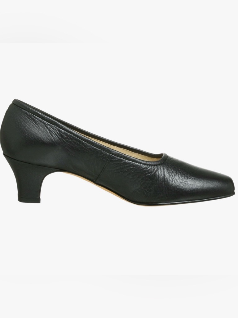 Ros Hommerson Alexandra Pump In Black Size 8 1/2 N